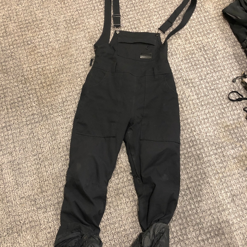 Women's Burton Avalon Bib Pant Size S